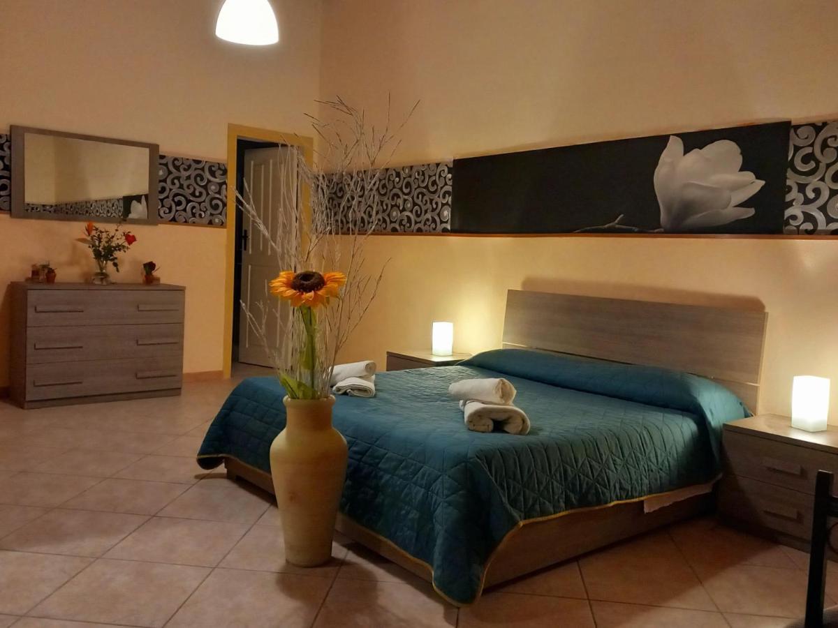 Villa Laura Apartment جيارديني ناكسوس المظهر الخارجي الصورة