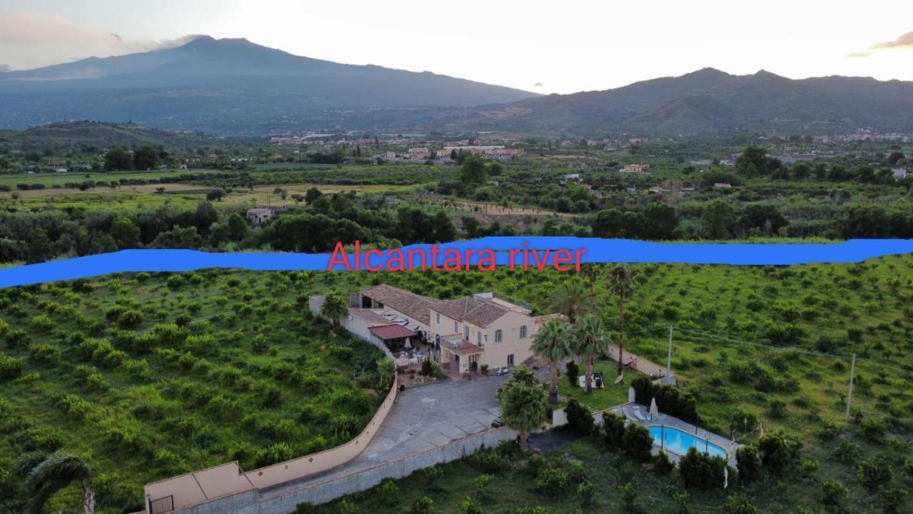 Villa Laura Apartment جيارديني ناكسوس المظهر الخارجي الصورة